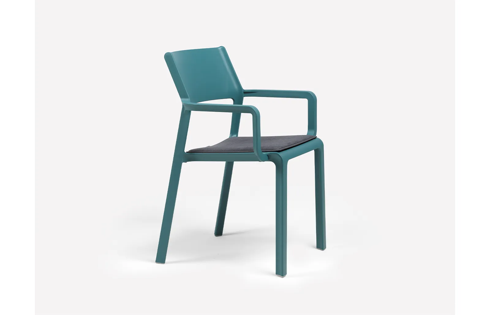 Trill Armchair